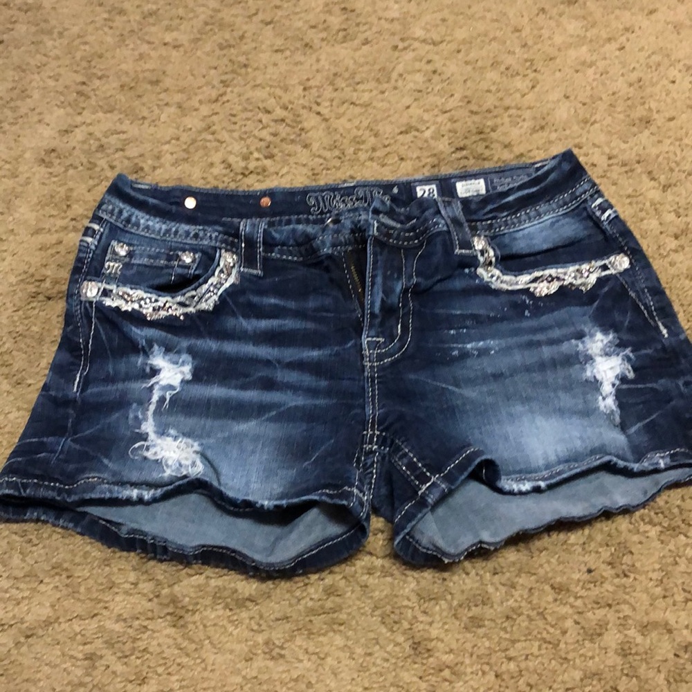 Miss me jean short